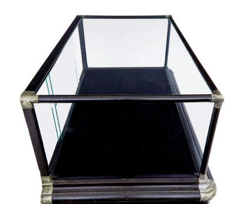 EARLY 20TH CENTURY AMERICAN DISPLAY CABINET BY QUINCY SHOWCASE WORKS ILLINOIS - ADDITIONAL PHOTO 6