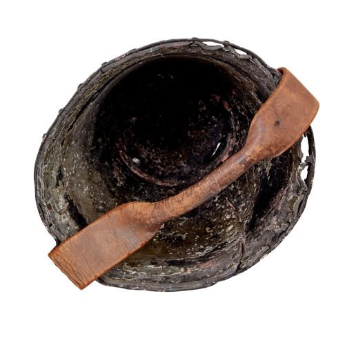 LATE 18TH CENTURY GEORGE III LEATHER HAND PAINTED FIRE BUCKET - ADDITIONAL PHOTO 3