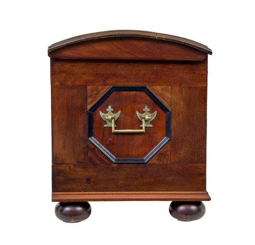 MID 19TH CENTURY PROFUSELY INLAID CONTINENTAL WALNUT DOME COFFER - ADDITIONAL PHOTO 5
