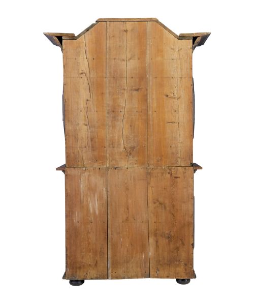18TH CENTURY SCANDINAVIAN PINE BAROQUE CUPBOARD - ADDITIONAL PHOTO 3