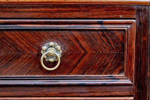 19TH CENTURY FRENCH PALISANDER CHEST OF DRAWERS WITH FAUX MARBLE TOP - ADDITIONAL PHOTO 8