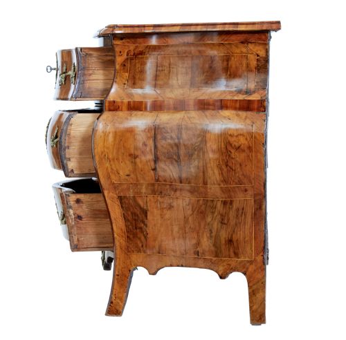 EARLY 19TH CENTURY INLAID WALNUT BOMBE COMMODE - ADDITIONAL PHOTO 3