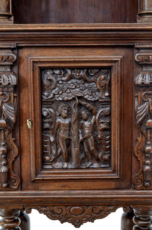 19TH CENTURY FLEMISH CARVED OAK HALL CUPBOARD ON STAND - ADDITIONAL PHOTO 6