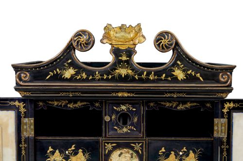 19TH CENTURY CHINESE CANTON BLACK LACQUERED DESK CABINET - ADDITIONAL PHOTO 16