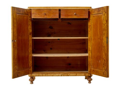 19TH CENTURY SWEDISH BIRCH FITTED CUPBOARD - ADDITIONAL PHOTO 2