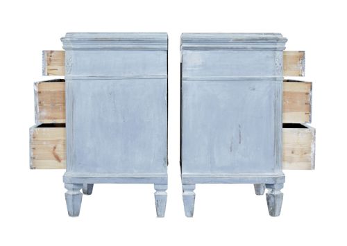 PAIR OF 19TH CENTURY PAINTED SWEDISH CHEST OF DRAWERS - ADDITIONAL PHOTO 2