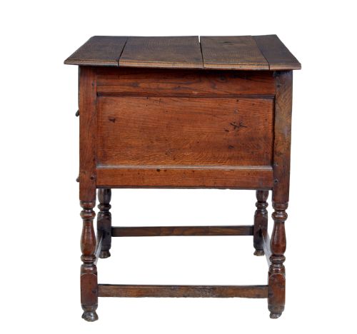 EARLY 18TH CENTURY GEORGIAN OAK SIDE TABLE - ADDITIONAL PHOTO 4