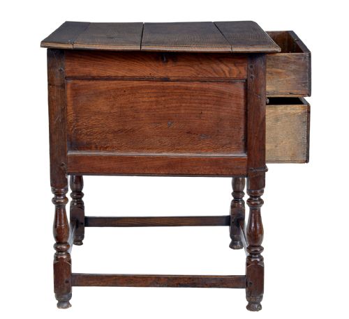 EARLY 18TH CENTURY GEORGIAN OAK SIDE TABLE - ADDITIONAL PHOTO 6