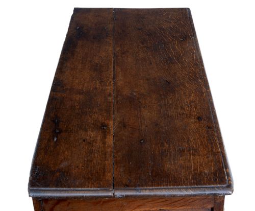 18TH CENTURY SMALL ENGLISH OAK COFFER - ADDITIONAL PHOTO 6