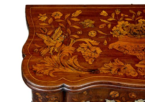 18TH CENTURY DUTCH WALNUT MARQUETRY GAMES TABLE - ADDITIONAL PHOTO 11