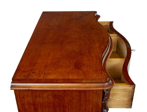 19TH CENTURY SWEDISH SERPENTINE MAHOGANY CHEST OF DRAWERS - ADDITIONAL PHOTO 8