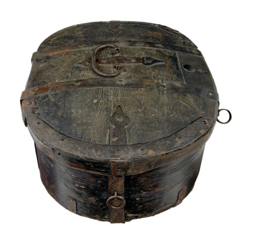 MID 19TH CENTURY SWEDISH PAINTED PINE STRONG BOX - ADDITIONAL PHOTO 4