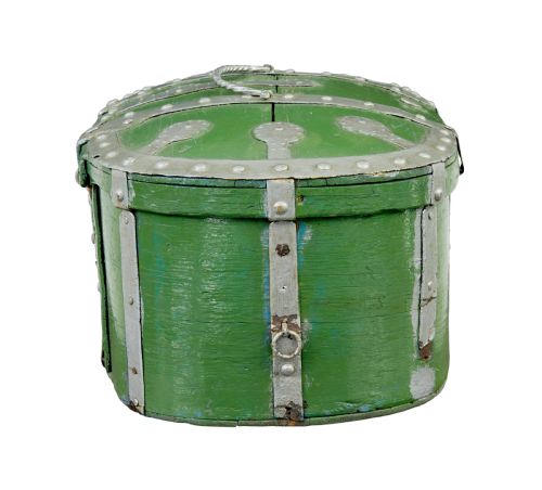 SWEDISH 19TH CENTURY GREEN PAINTED SHAPED STRONG BOX - ADDITIONAL PHOTO 6