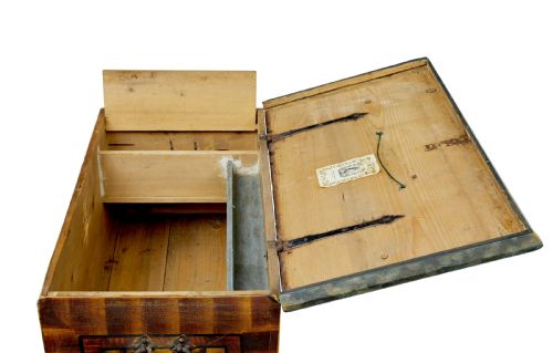 19TH CENTURY ALPINE REGION HAND PAINTED MARRIAGE CHEST - ADDITIONAL PHOTO 3