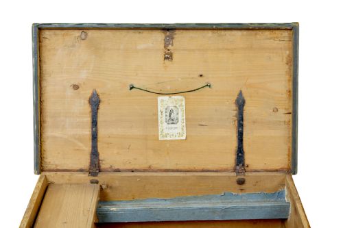 19TH CENTURY ALPINE REGION HAND PAINTED MARRIAGE CHEST - ADDITIONAL PHOTO 4