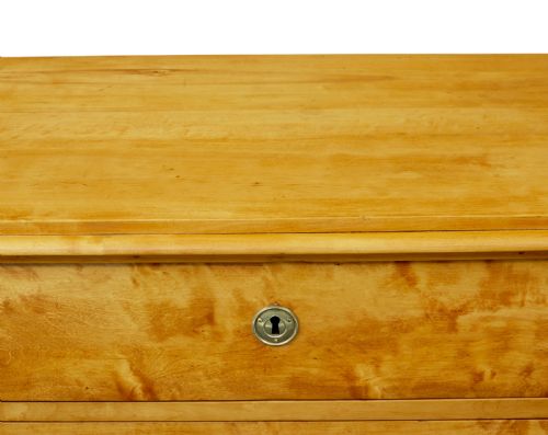 SCANDINAVIAN 19TH CENTURY BIRCH CHEST OF DRAWERS - ADDITIONAL PHOTO 3