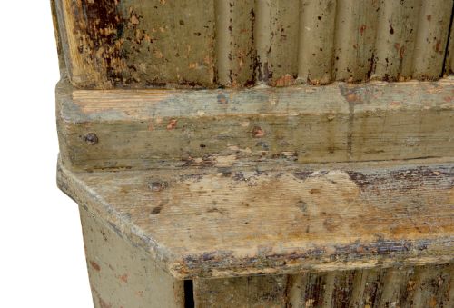 EARLY 19TH CENTURY SCANDINAVIAN CARVED PINE CUPBOARD - ADDITIONAL PHOTO 8
