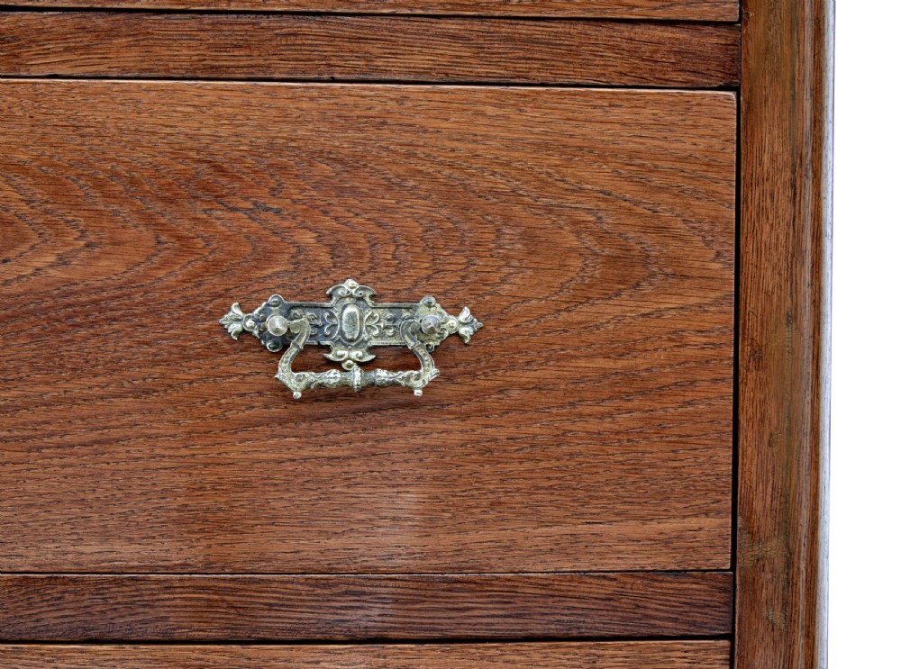 19TH CENTURY BOWFRONT OAK CHEST OF DRAWERS View VII
