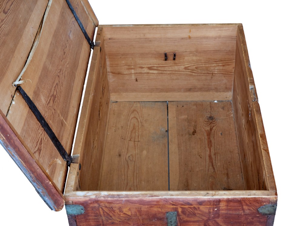 An early 19th-century Swedish pine blanket box featuring white hand-painted initials, the date 1816, star motifs, and hand-forged iron fittings. View IX