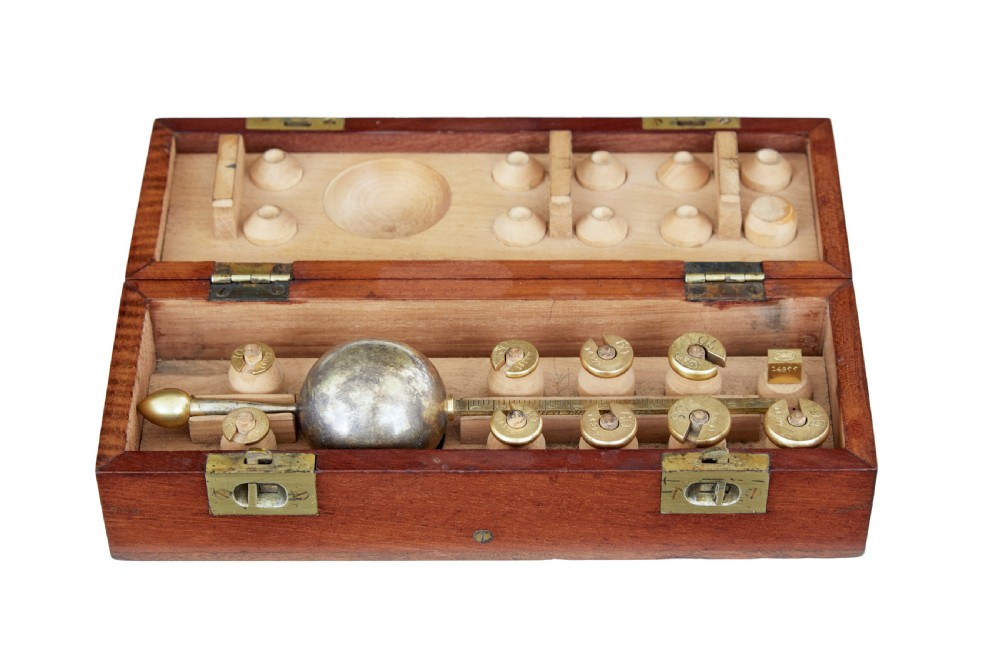 A rectangular Victorian mahogany wooden box with dual brass latches and an inlaid ivory-coloured makers plaque on the top lid. View III
