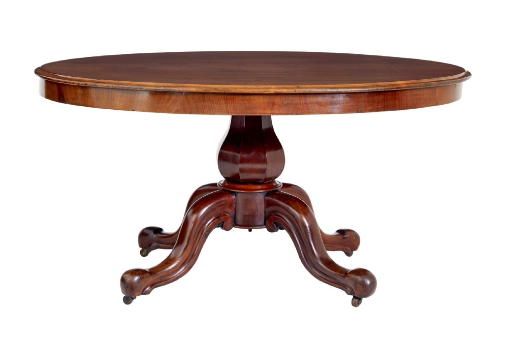 VICTORIAN 19TH CENTURY MAHOGANY BREAKFAST TABLE