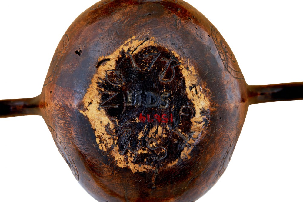 18TH CENTURY NORWEGIAN CARVED KASA ALE CUP View III