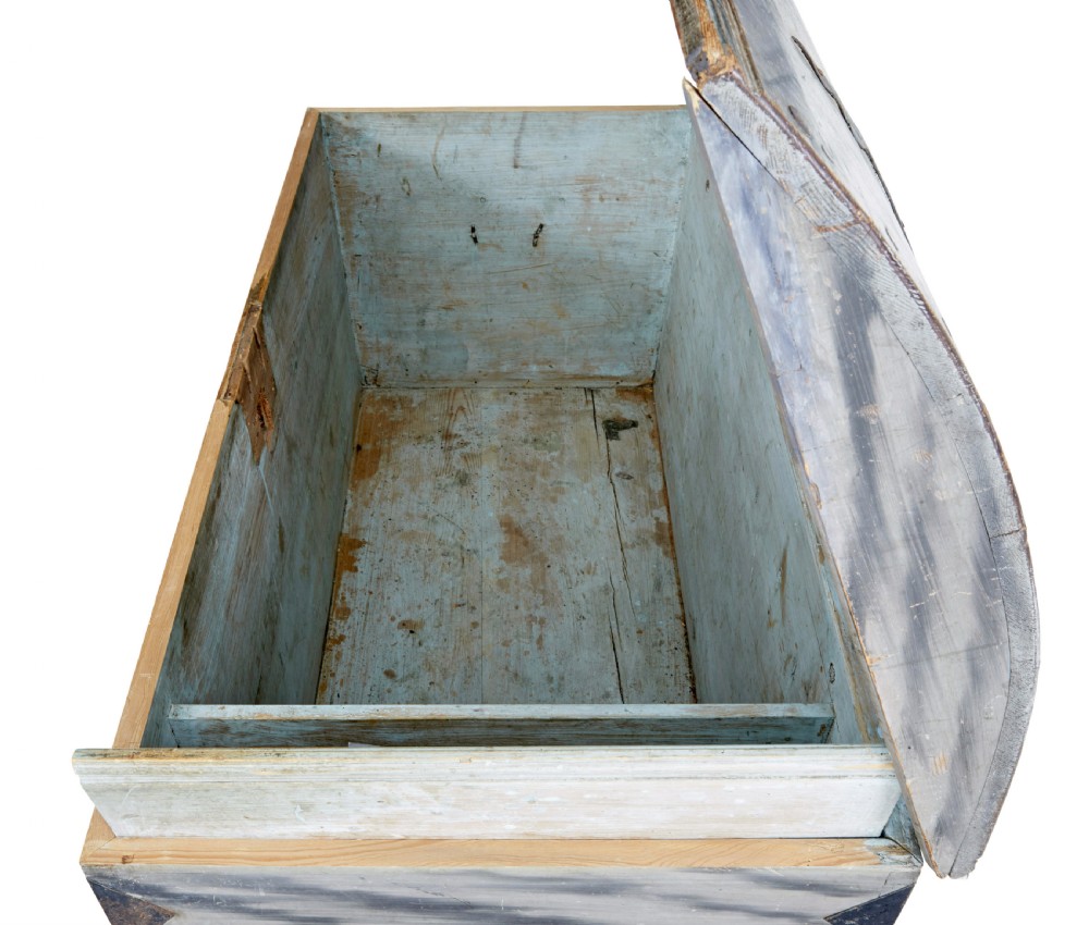 A mid-19th-century Swedish painted dome-top wooden chest featuring blue-grey grain painting, floral motifs, hand-wrought iron corner straps, and the date 1846. View X