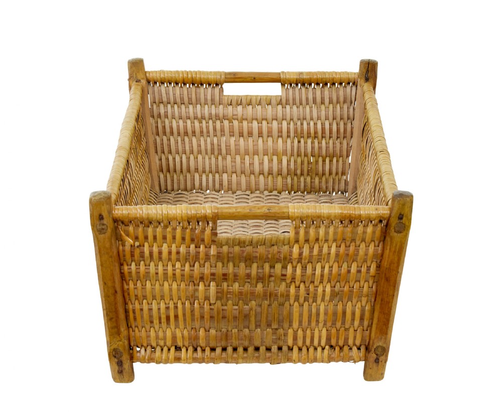 A rectangular nineteenth-century Scandinavian basket constructed from woven pine splints with raised wooden corner supports. View III