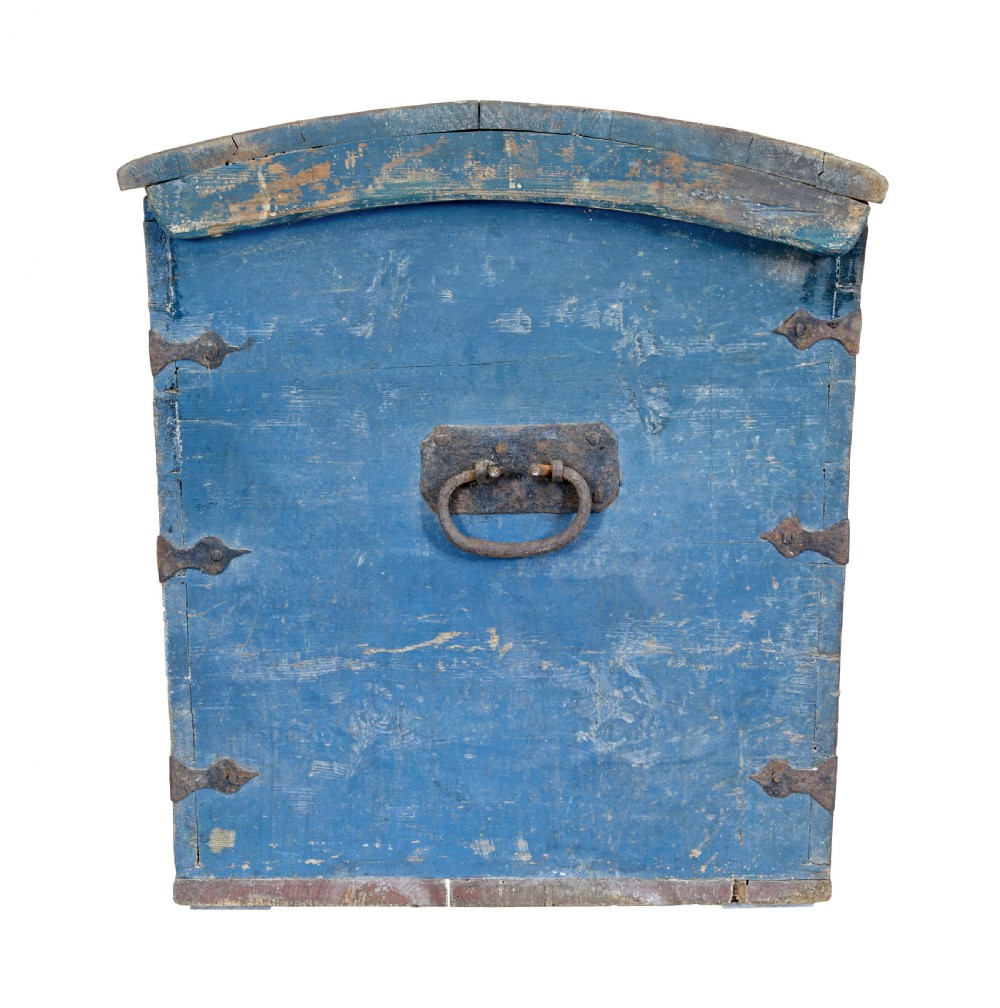 A nineteenth-century Swedish pine coffer painted in blue featuring hand-lettered initials AGSD dated 1854, floral wreath decoration, and wrought iron fittings. View VIII