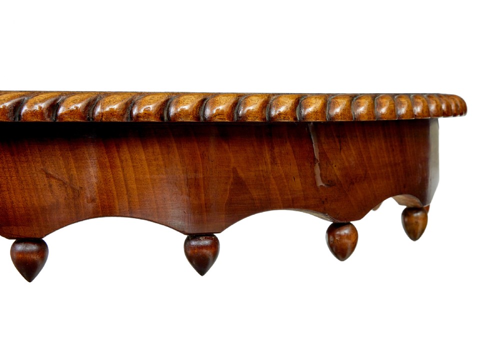 19TH CENTURY FLAME MAHOGANY OVAL SIDE TABLE View V