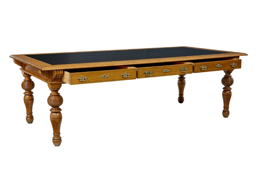 LARGE 19TH CENTURY CARVED OAK LIBRARY TABLE View II