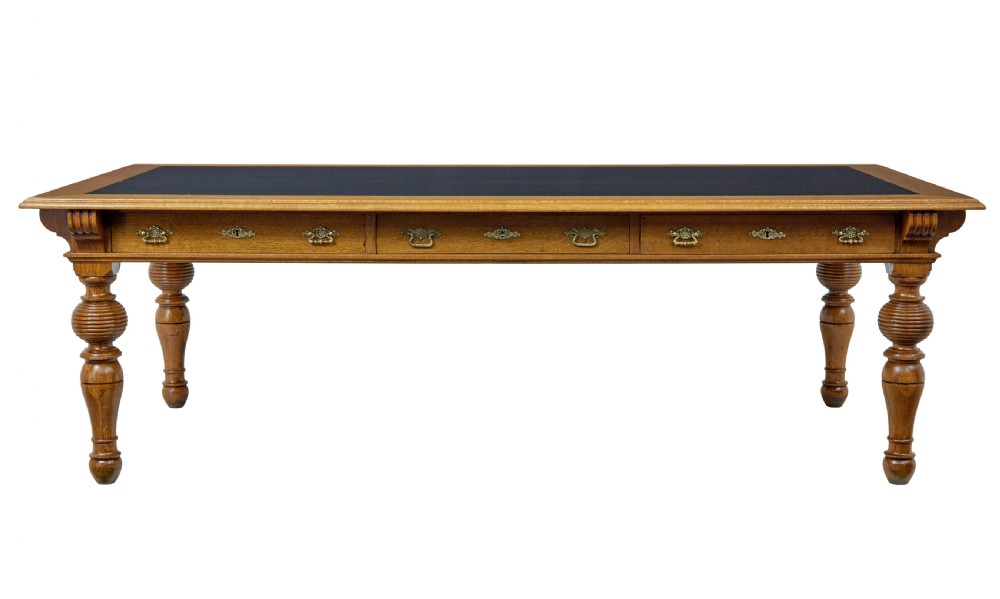 LARGE 19TH CENTURY CARVED OAK LIBRARY TABLE View III