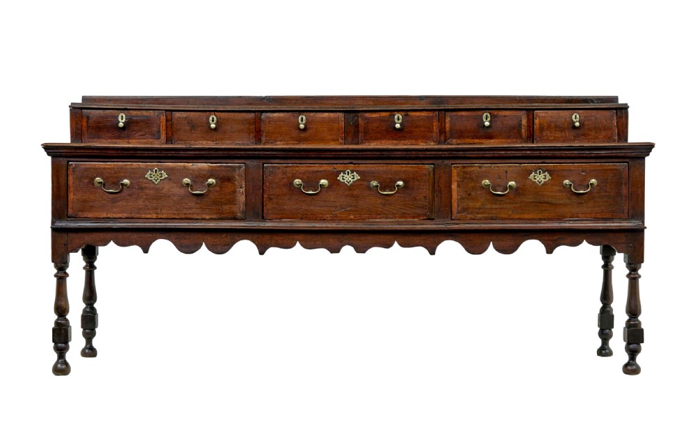 GEORGIAN 18TH CENTURY OAK DRESSER BASE AND SPICE DRAWERS View II