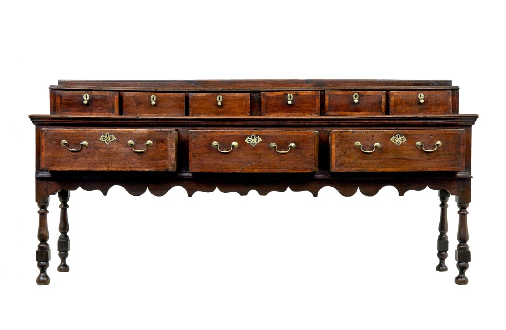 GEORGIAN 18TH CENTURY OAK DRESSER BASE AND SPICE DRAWERS View III