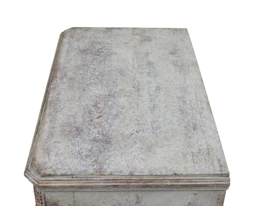 19TH CENTURY PAIR OF SWEDISH HAND PAINTED CHEST OF DRAWERS View IX