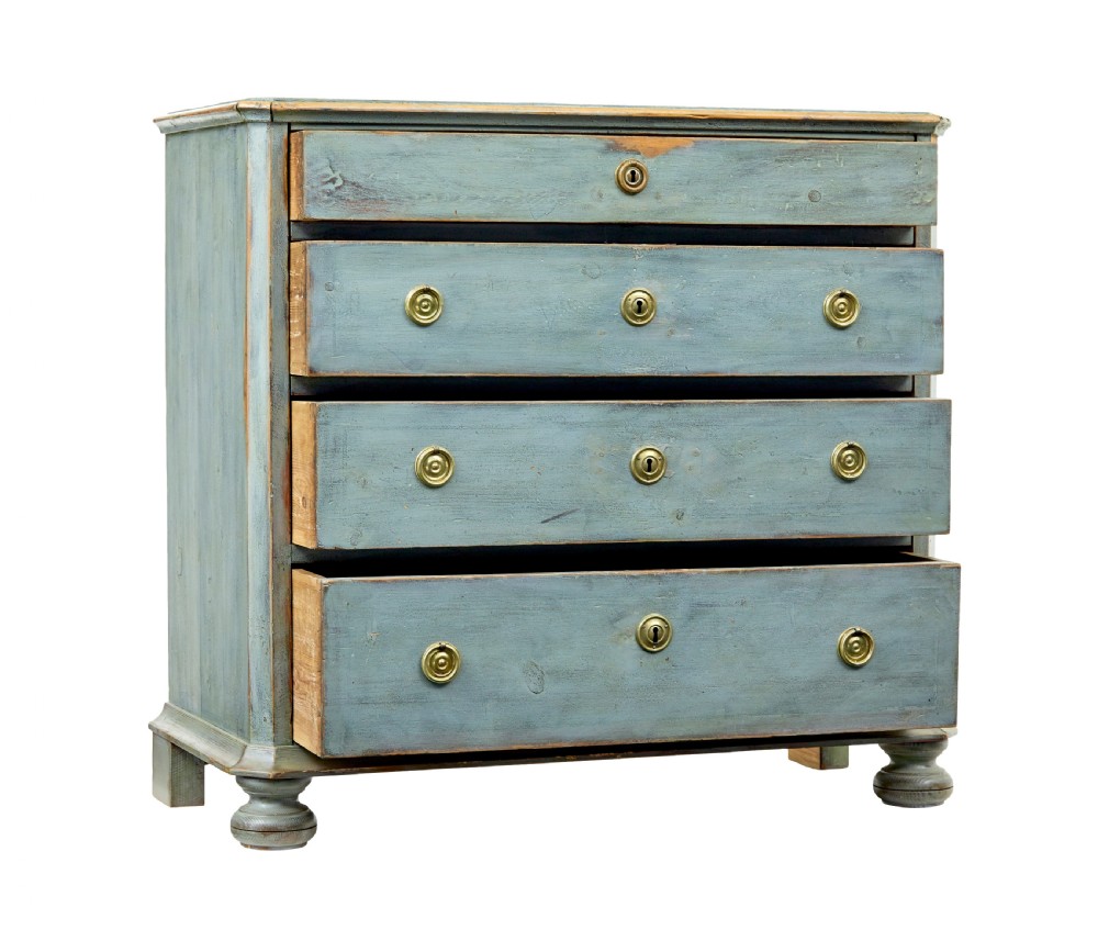 19TH CENTURY GUSTAVIAN INFLUENCED CHEST OF DRAWERS View II