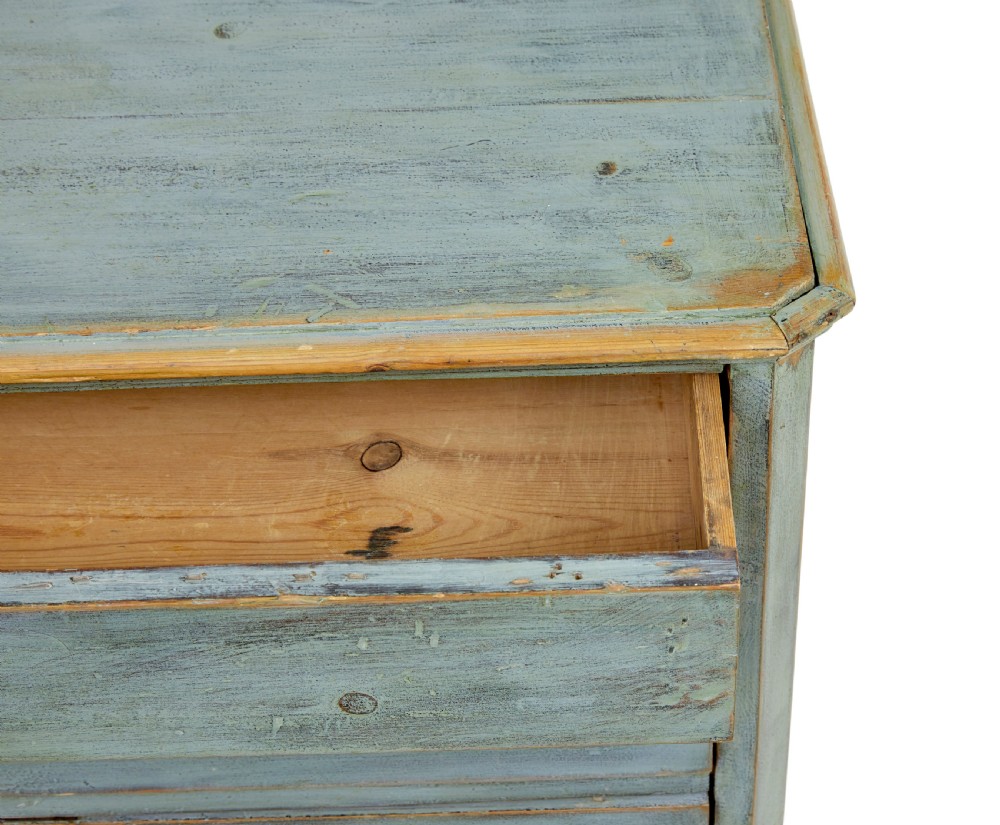 19TH CENTURY GUSTAVIAN INFLUENCED CHEST OF DRAWERS View X