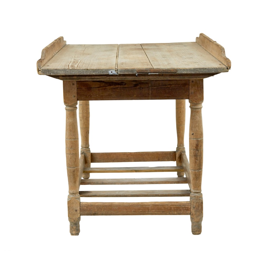 19TH CENTURY SWEDISH PINE BAKERS TABLE View IV