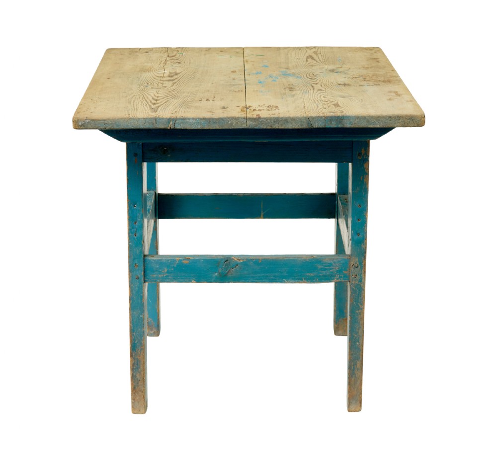 A 19th-century Swedish side table featuring an unpainted pine top set upon a vibrant blue painted wooden frame with cross-stretchers. View III