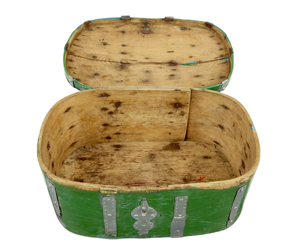 A 19th-century Swedish green painted wooden strong box featuring silver-coloured metal strapping, rivets, a keyhole escutcheon, and a top handle. View III