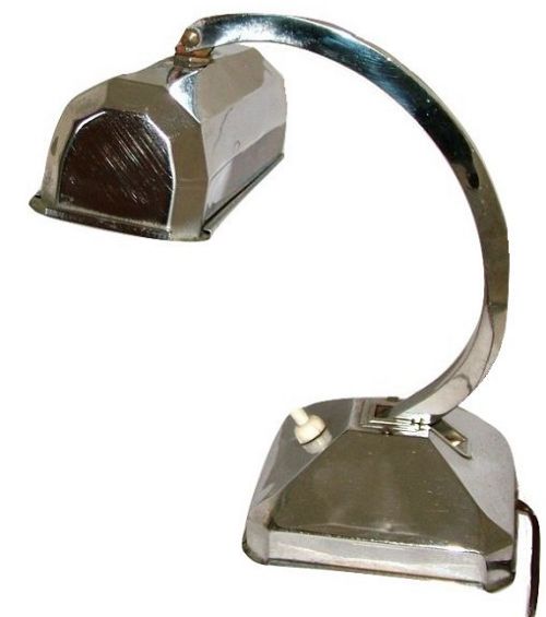 1930s Art Deco Chrome Desk Lamp