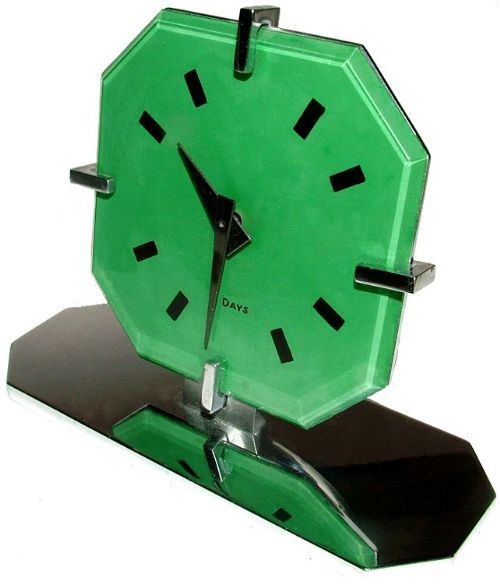 fig 1. RARE Art Deco 8 Day Modernist Clock. C1930s