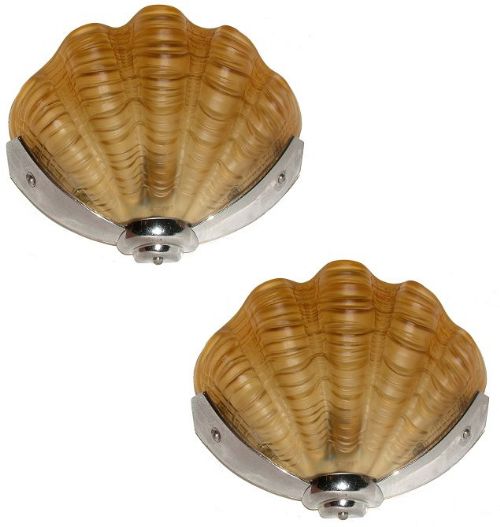 1930s Art Deco Pair of Sepia Shell Wall Lights