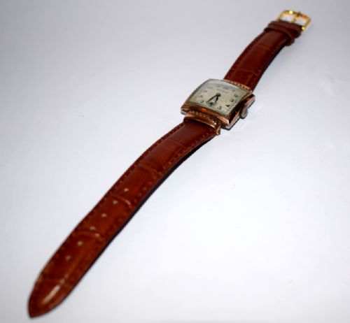 fig 2. Art Deco Gents Gold plated Watch, SWISS 17 jewels