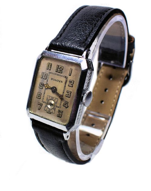 Men's 1928 Art Deco 14k Gold Filled Bulova Wristwatch