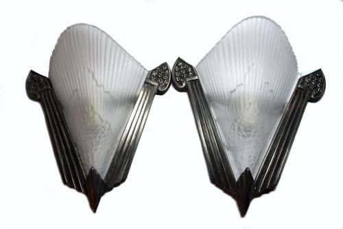 French Art Deco Matching Pair of Wall Lights