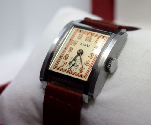 Superb Art Deco Gents Wrist Watch by Lov