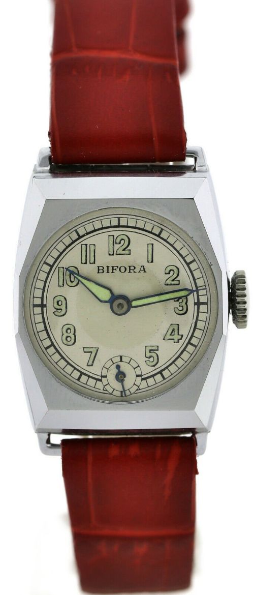 fig 2. Art Deco Ladies Wristwatch Old Stock, Never Worn, Newly Serviced, 1930