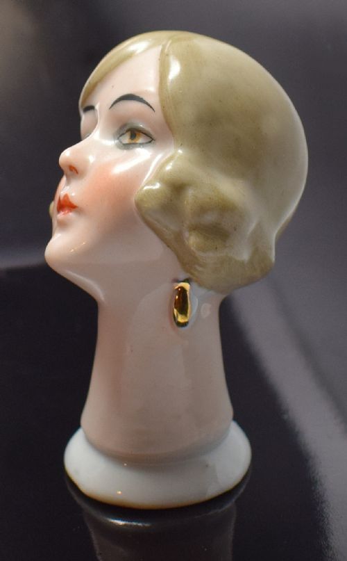 ART DECO PIN CUSHION DOLL BY FASOLD STUACH - ADDITIONAL PHOTO 3