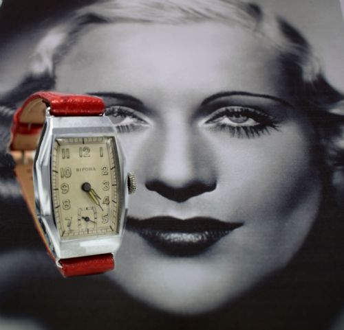 Art Deco Ladies Chrome Wristwatch Old Stock, Never Worn, Newly Serviced, 1930